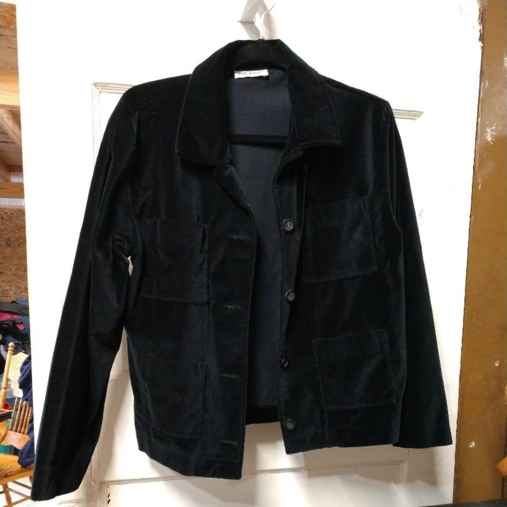 White Stag Velvet Black Jacket